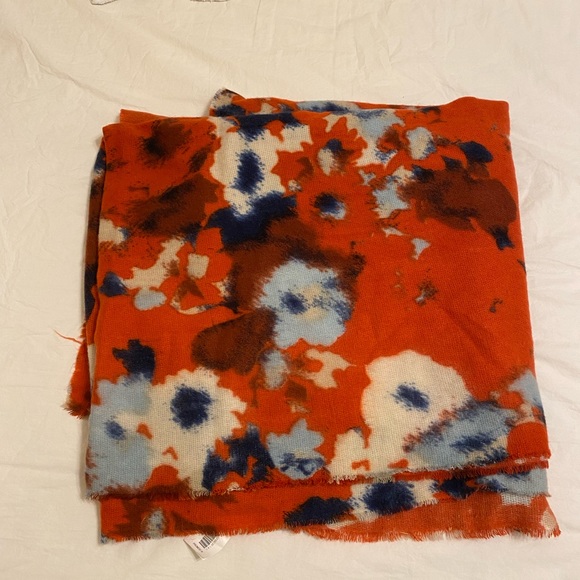 Promod Floral Scarf - Picture 4 of 4